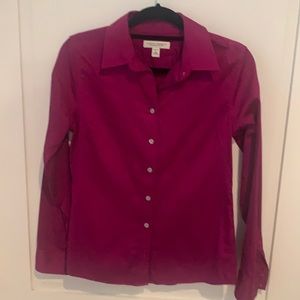 Banana Republic fitted non iron button down shirt